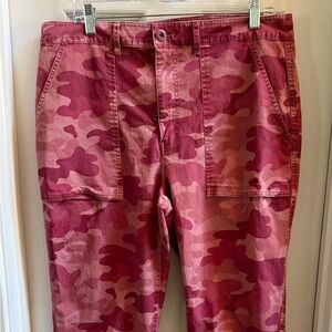 Sundance Pink Camo Pants Womens 12 Straight Leg Pockets Feminine Countrycore